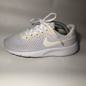 NIKE TANJUN GS TRIPLE WHITE